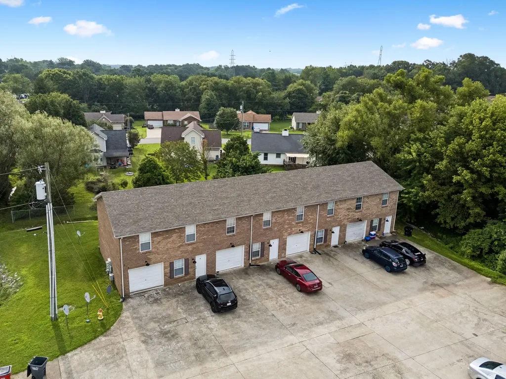 604 Cory Drive Clarksville TN 37040