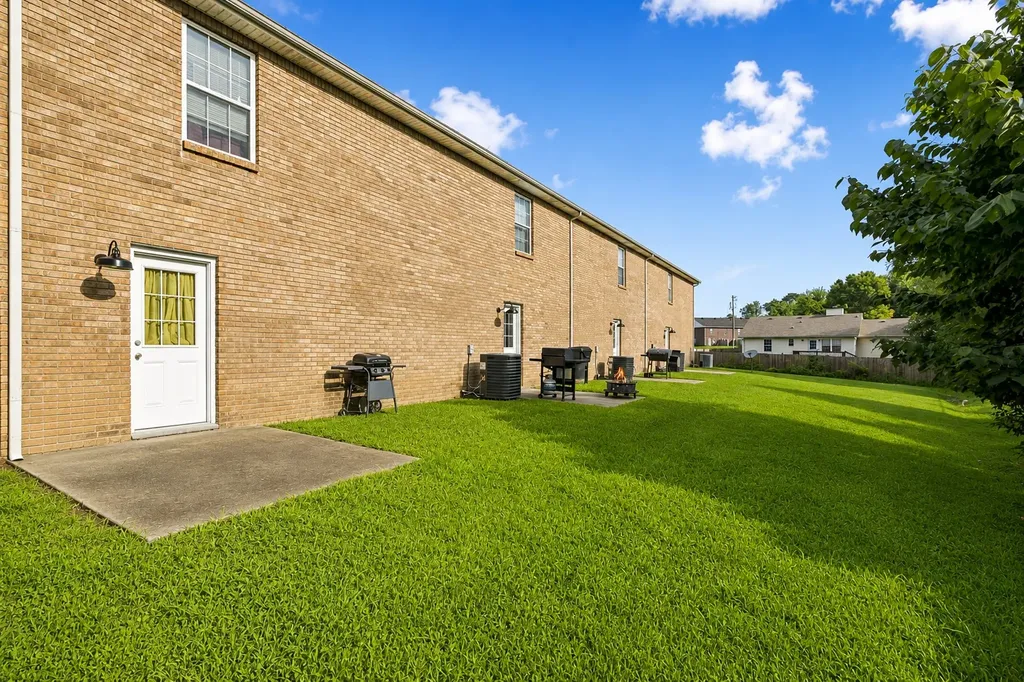 604 Cory Drive Clarksville TN 37040