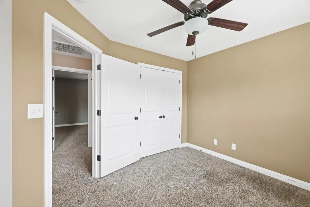 1928 Bell Chase Way Clarksville TN 37040