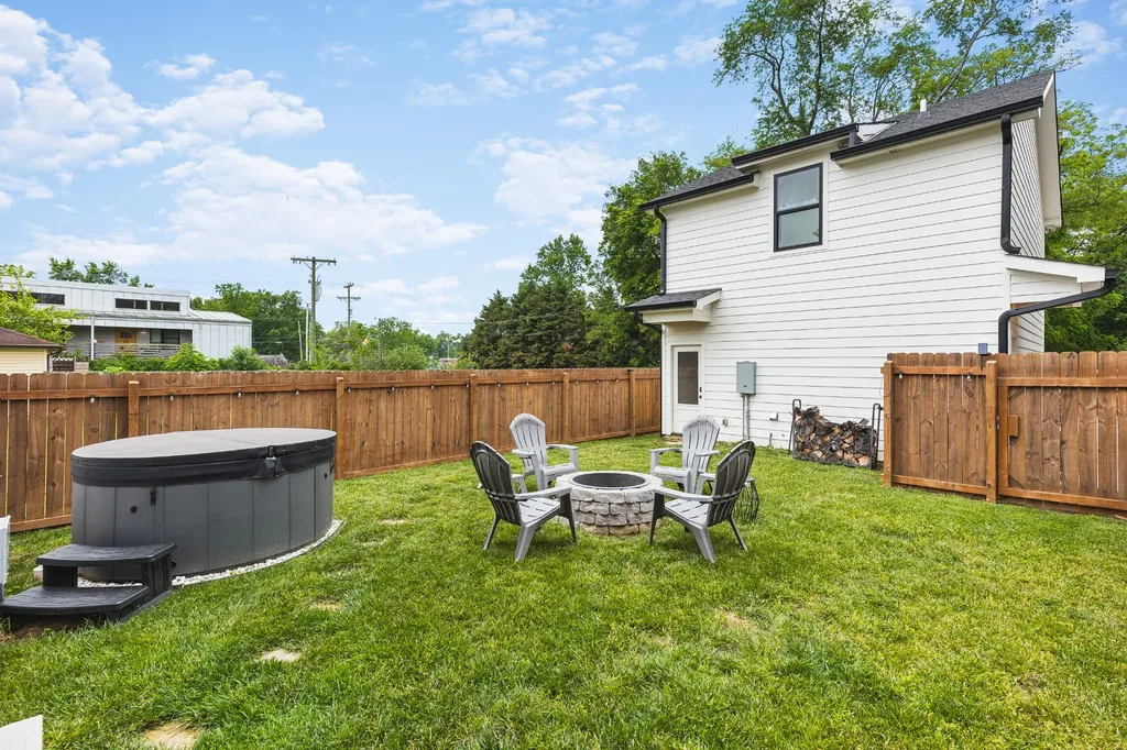 906A Lischey Avenue Nashville TN 37207