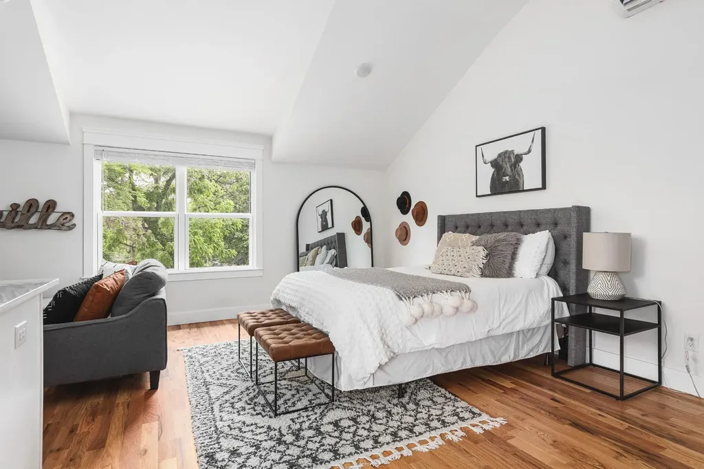 906A Lischey Avenue Nashville TN 37207