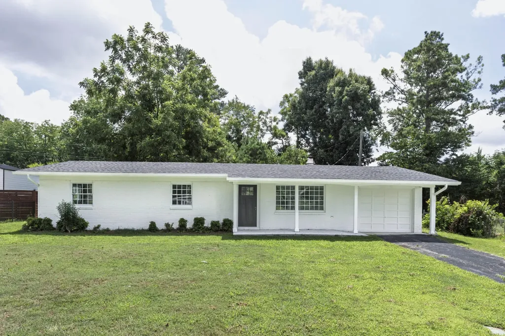 1606 Redwood Drive Chattanooga TN 37421