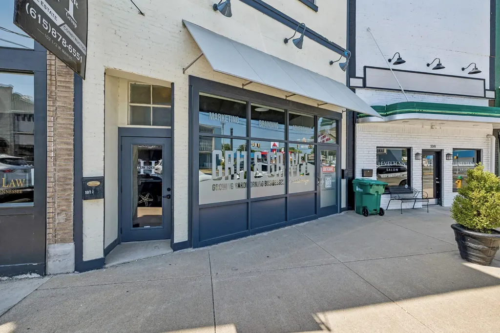 104 W Main Street Lebanon TN 37087