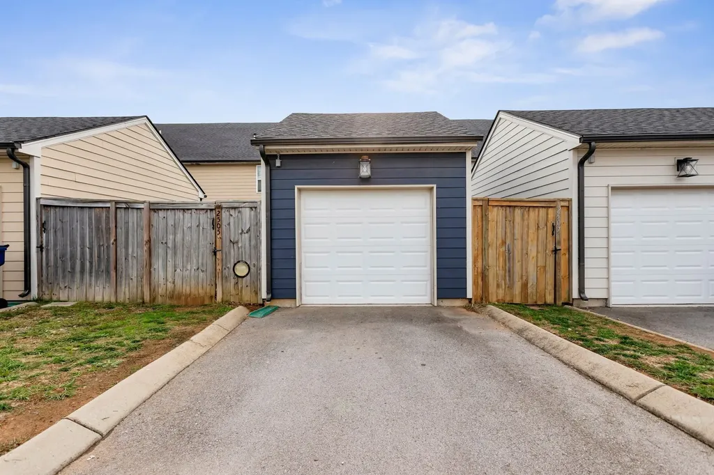 2505 Hidden Creek Court Columbia TN 38401