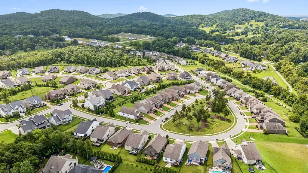 421 Edenfield Pass Nolensville TN 37135