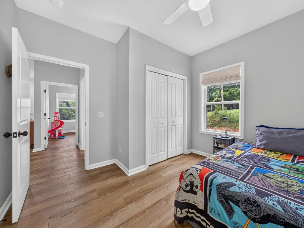 1047 Old County House Road Charlotte TN 37036