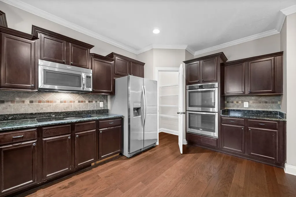 880 Cherry Blossom Lane Clarksville TN 37040