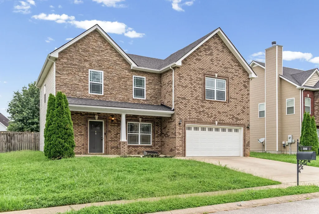 880 Cherry Blossom Lane Clarksville TN 37040