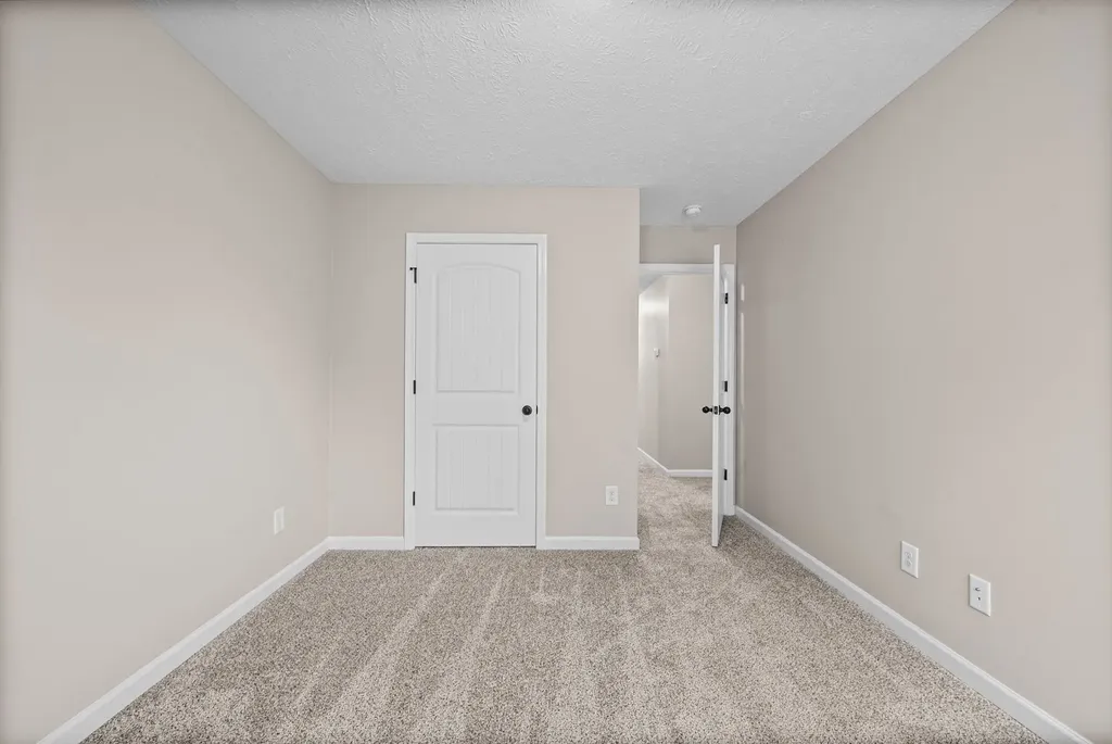 880 Cherry Blossom Lane Clarksville TN 37040
