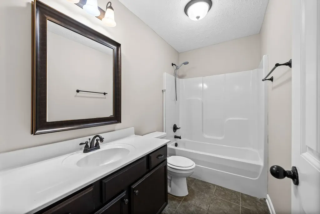 880 Cherry Blossom Lane Clarksville TN 37040