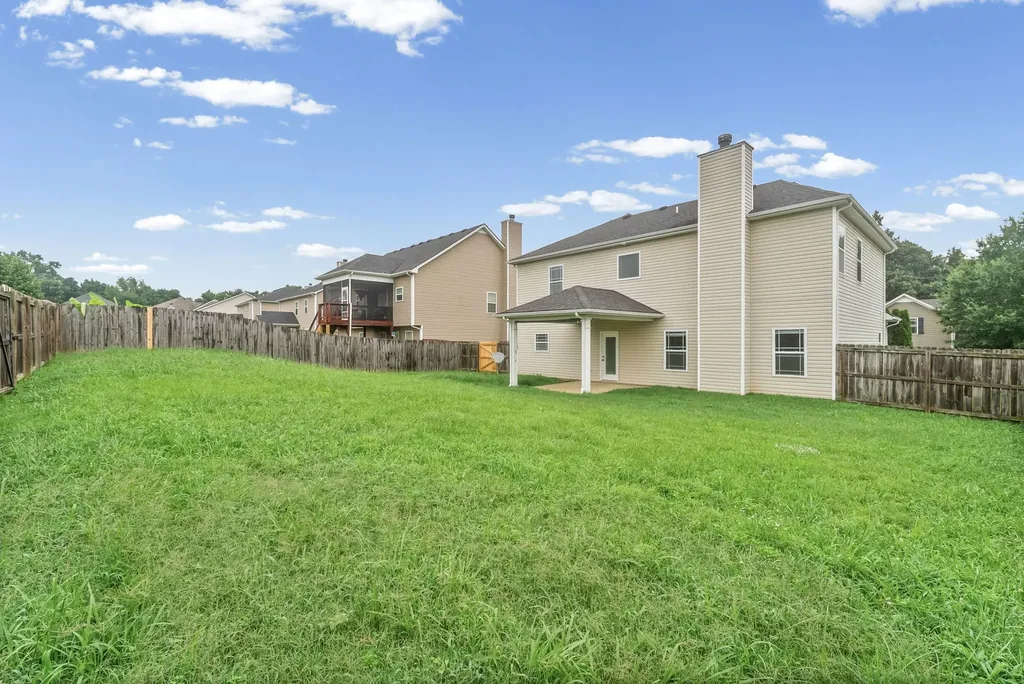 880 Cherry Blossom Lane Clarksville TN 37040