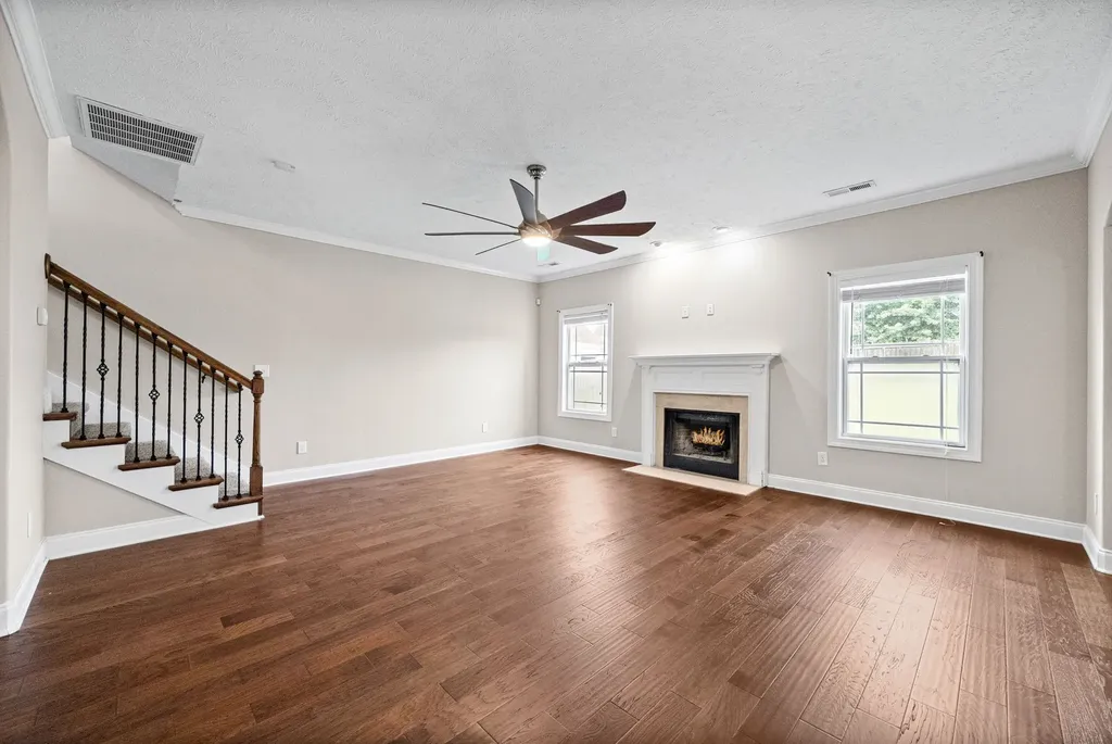 880 Cherry Blossom Lane Clarksville TN 37040