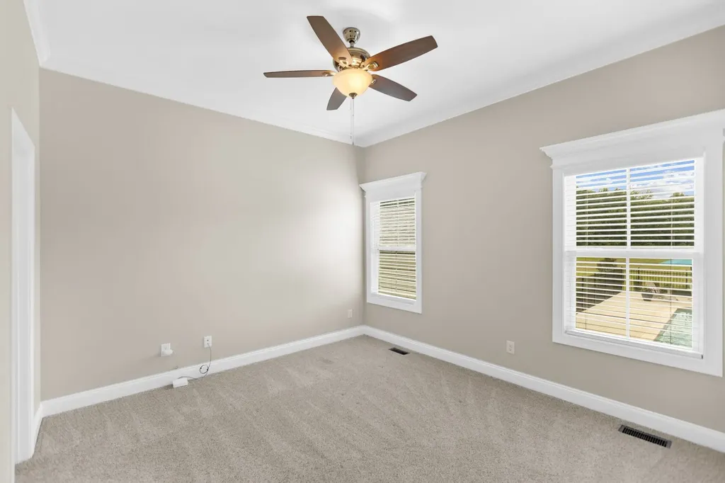 69 Meadows Road Hillsboro TN 37342