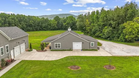 69 Meadows Road Hillsboro TN 37342