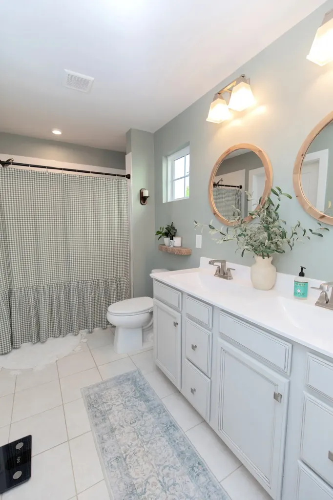 1014 Wilkinson Lane White House TN 37188