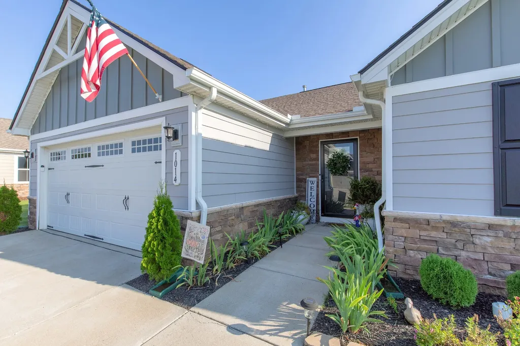 1014 Wilkinson Lane White House TN 37188
