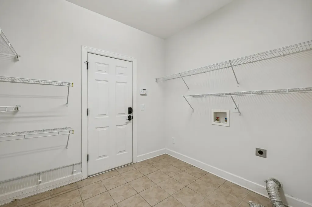 1113B Biltmore Drive Nashville TN 37204