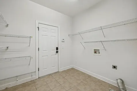 1113B Biltmore Drive Nashville TN 37204