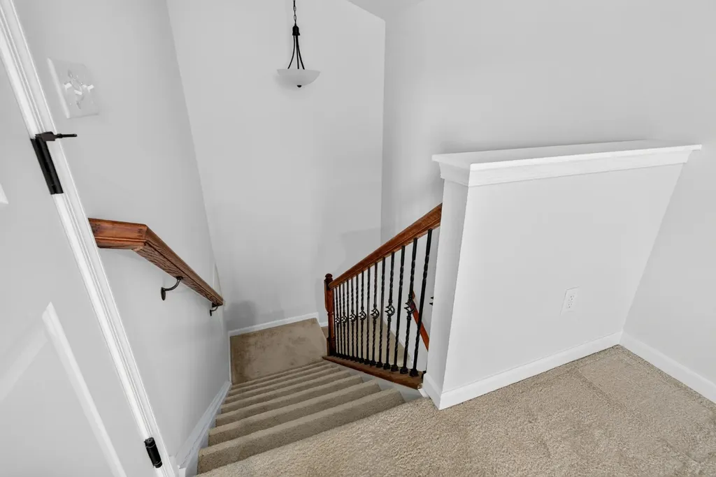 6910 Wellsford Lane College Grove TN 37046