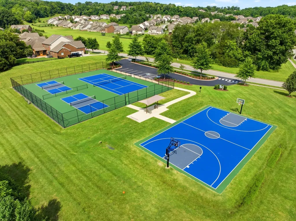 6910 Wellsford Lane College Grove TN 37046