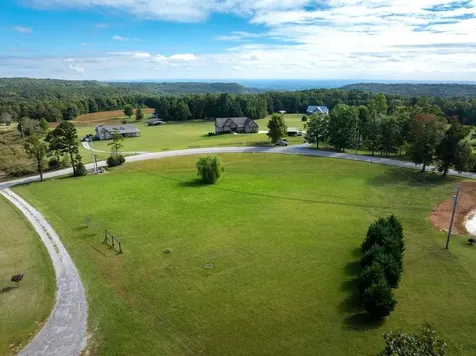 13103 Jones Gap Road Soddy Daisy TN 37379
