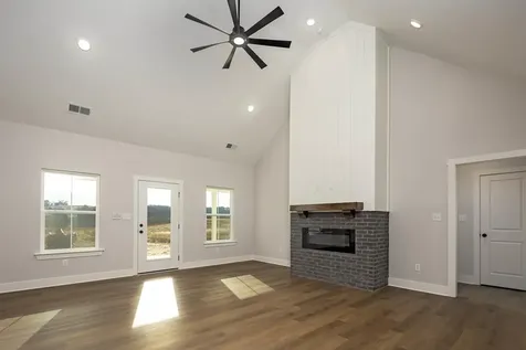 13103 Jones Gap Road Soddy Daisy TN 37379