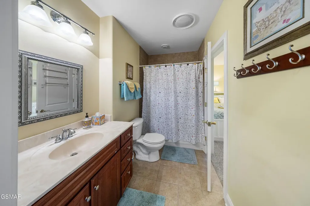 1269 Highway 139 Dandridge TN 37725