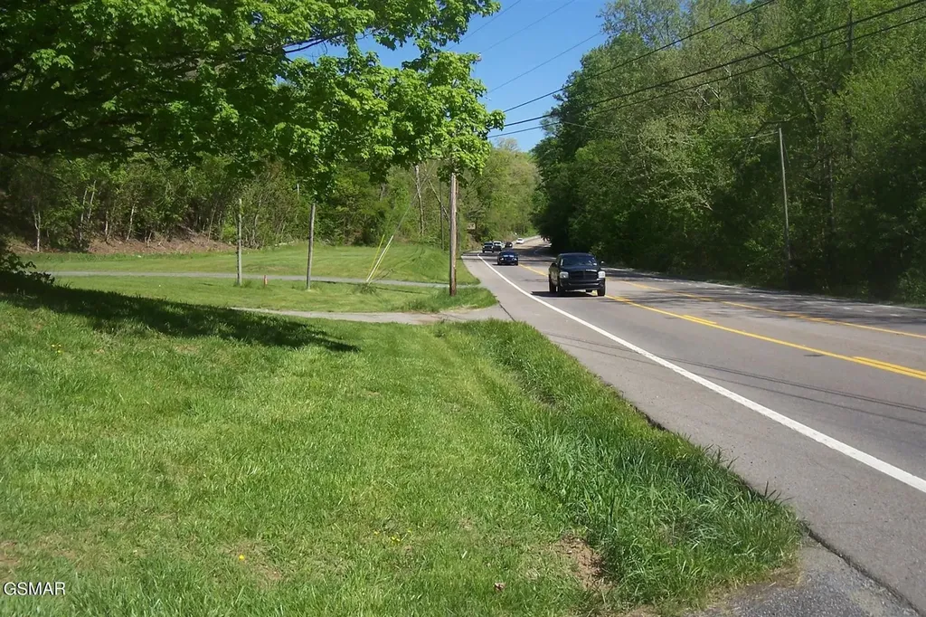1 Chapman Highway Seymour TN 37865