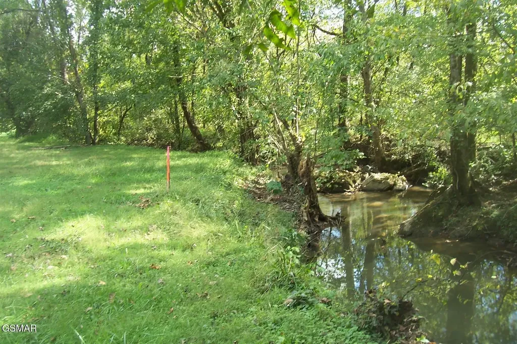 21 Chapman Highway Seymour TN 37865