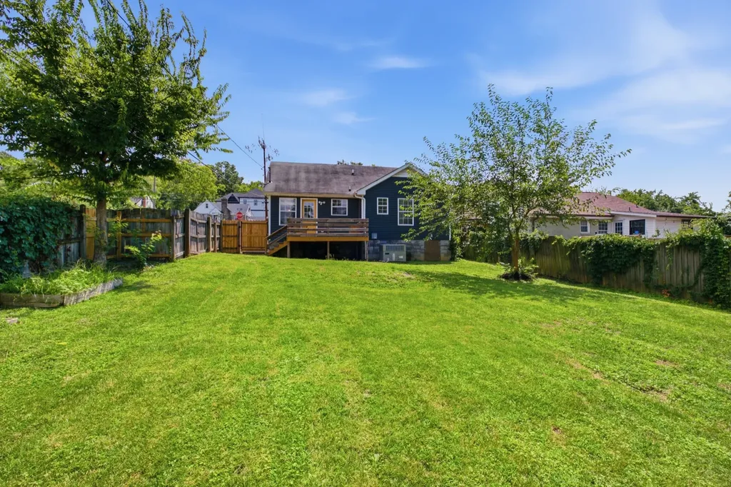1914 Scott Avenue Nashville TN 37206