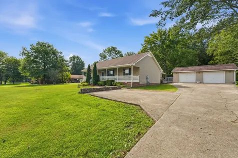 912 Trousdale Ferry Pike Lebanon TN 37087