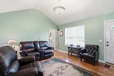 912 Trousdale Ferry Pike Lebanon TN 37087