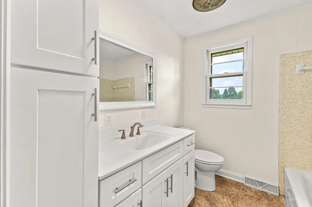 1283 Bandy Road Ashland City TN 37015