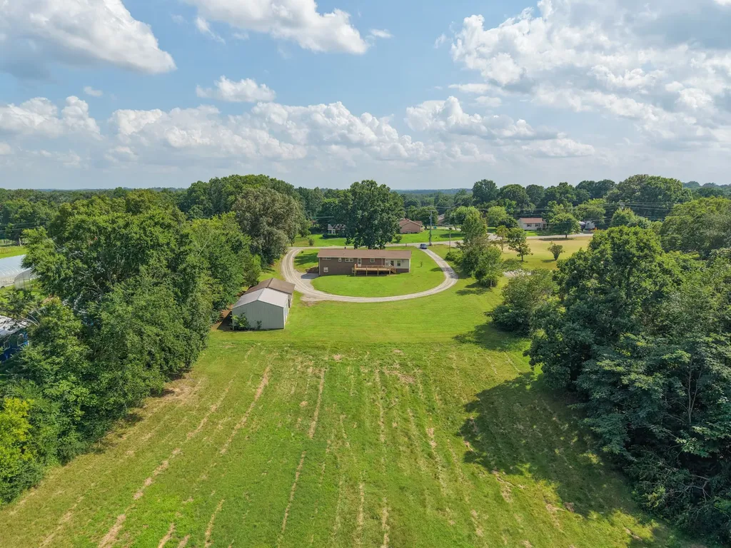 1283 Bandy Road Ashland City TN 37015
