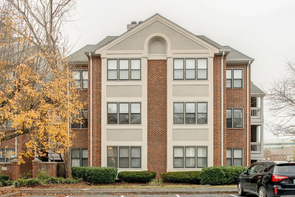 209 Ashlawn Court Nashville TN 37215