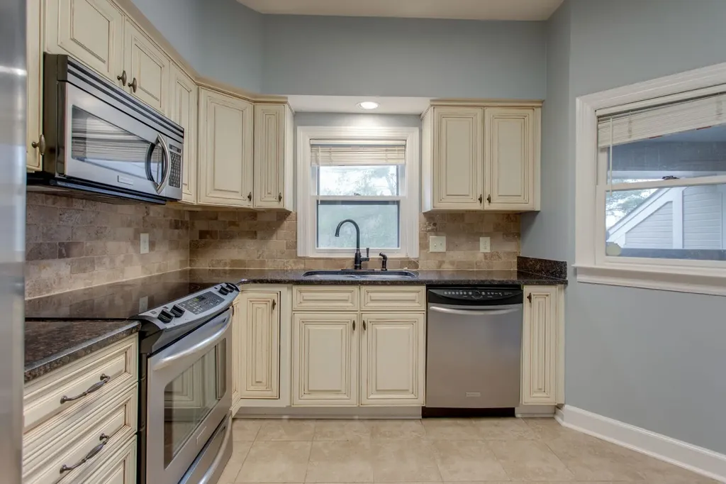 209 Ashlawn Court Nashville TN 37215