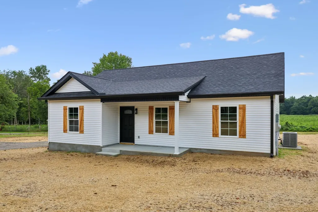 1997 Short Mountain Road Woodbury TN 37190