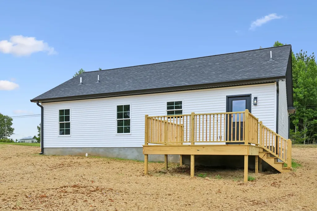 1997 Short Mountain Road Woodbury TN 37190