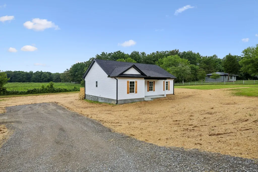 1997 Short Mountain Road Woodbury TN 37190