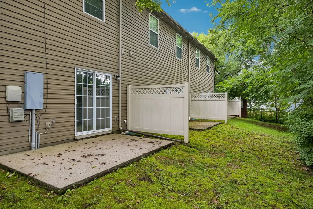 1424 Beech Grove Way Nashville TN 37211
