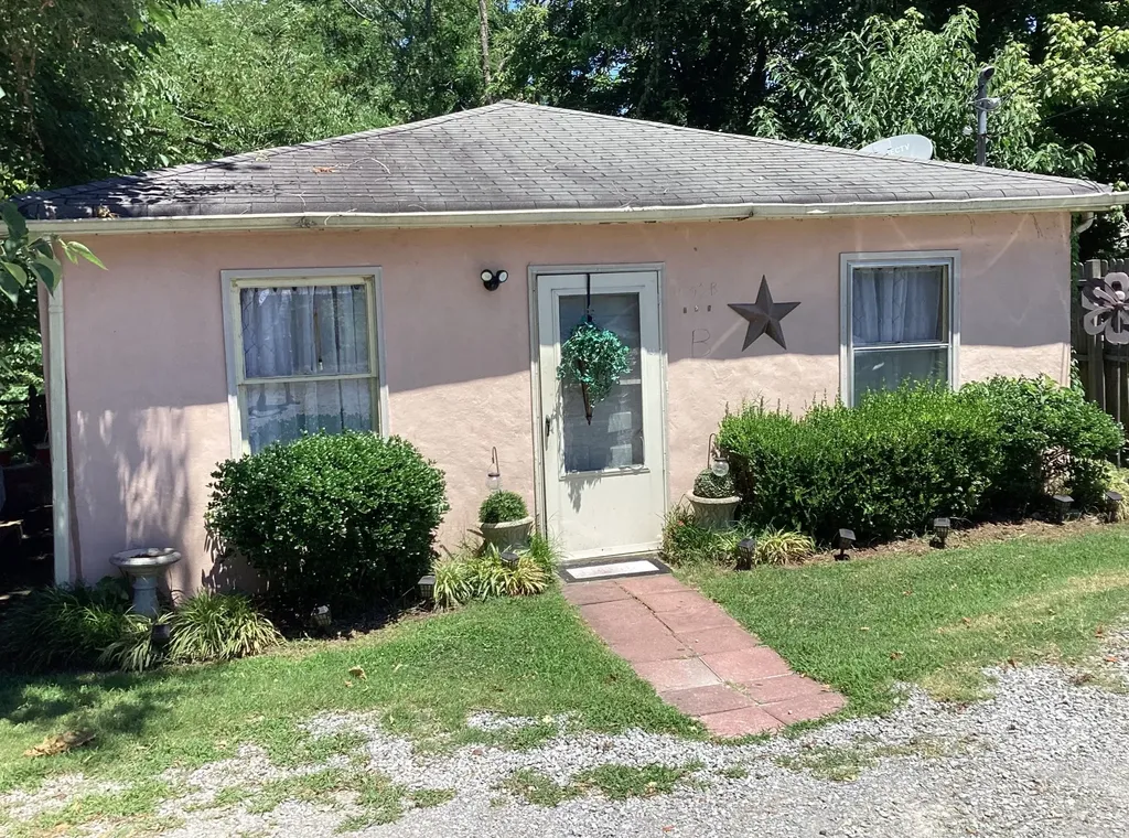 406 Natchez Street, E Franklin TN 37064