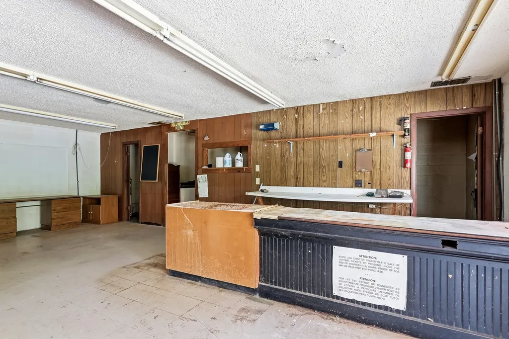 4111 Jefferson Road Smithville TN 37166