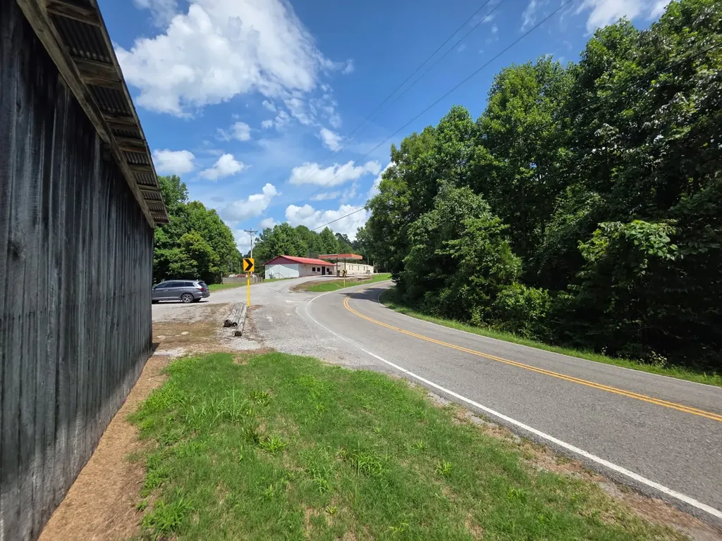 4111 Jefferson Road Smithville TN 37166