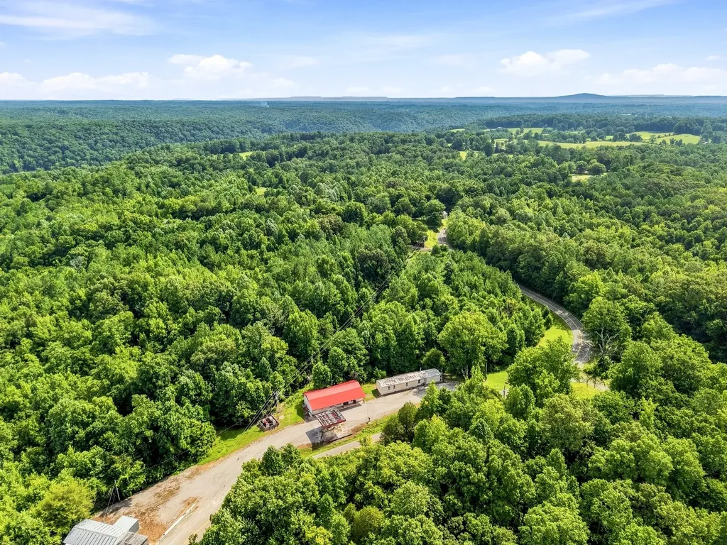 4111 Jefferson Road Smithville TN 37166