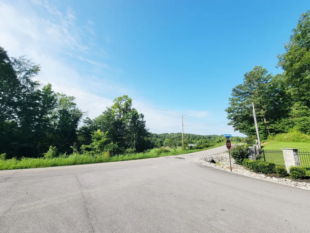 0 Ridgewood Drive Mc Ewen TN 37101