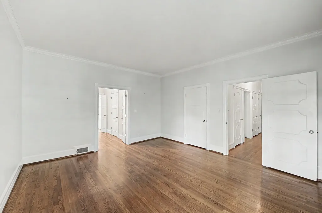 6111 Hickory Valley Road Nashville TN 37205