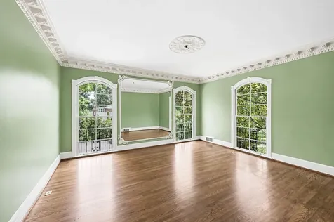 6111 Hickory Valley Road Nashville TN 37205