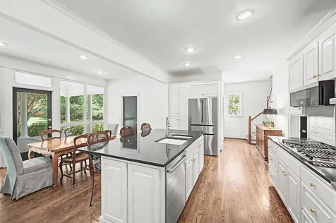 6111 Hickory Valley Road Nashville TN 37205