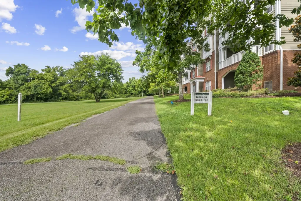 8205 Lenox Creekside Drive Antioch TN 37013