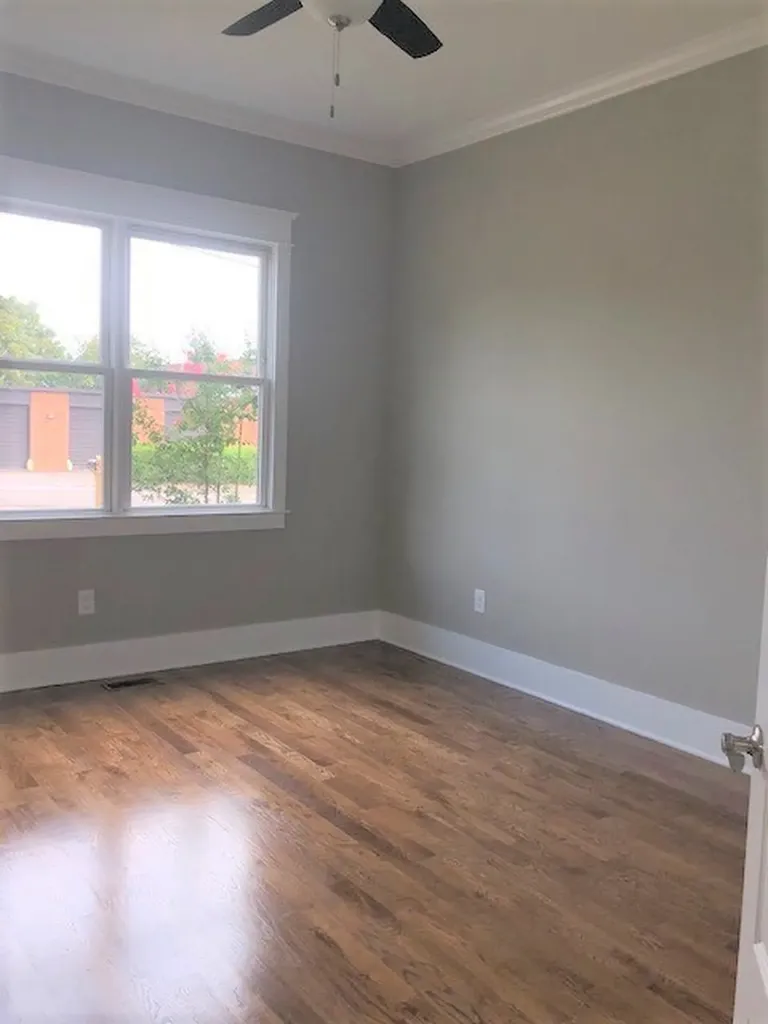 1721 3rd Ave, N Nashville TN 37208